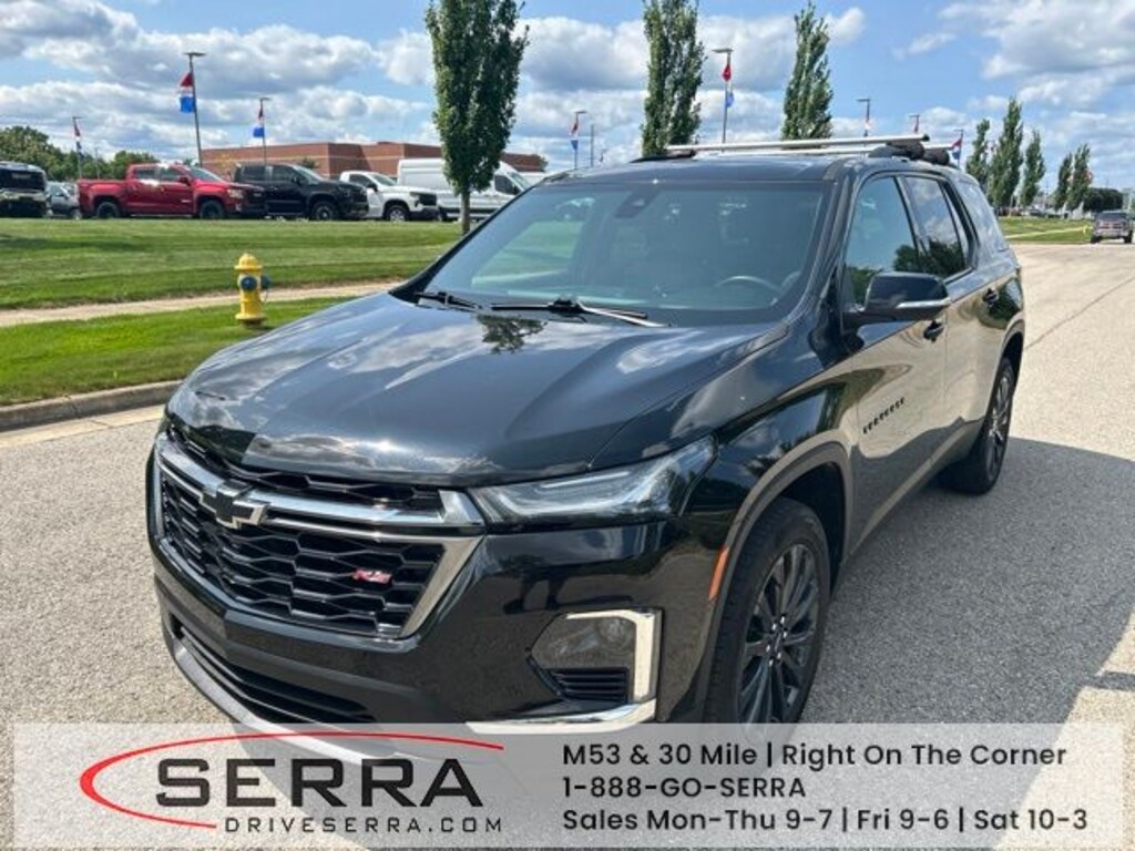 Used 2023 Chevrolet Traverse RS SUV