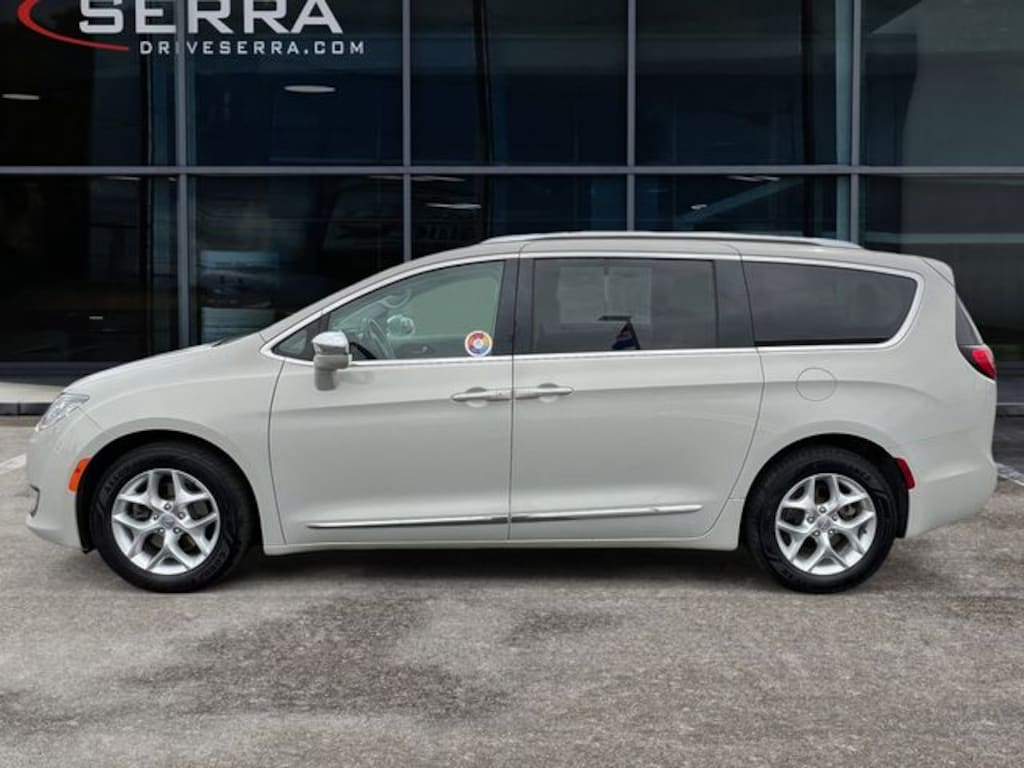 Used 2020 Chrysler Pacifica Limited Van Passenger Van
