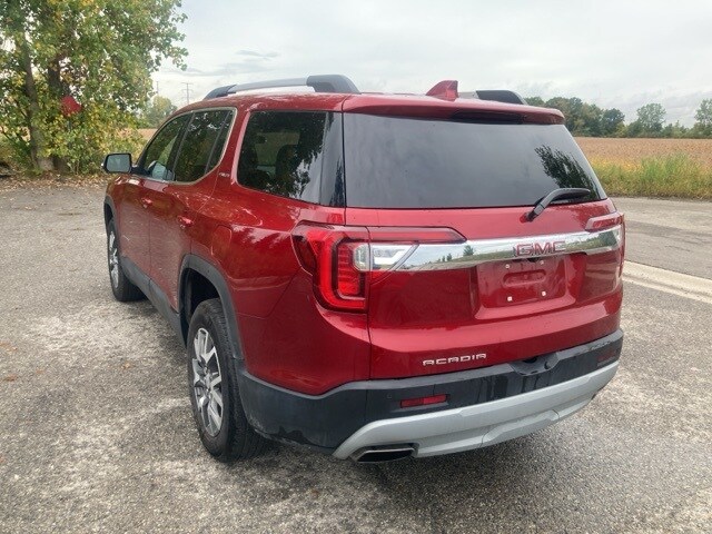 2023 Gmc Acadia SLE photo 3