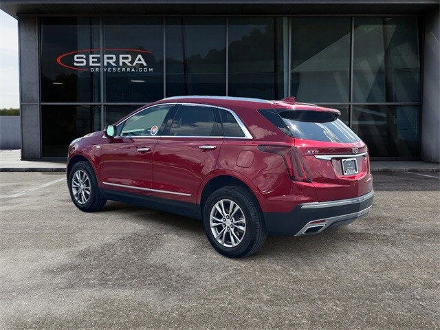 2023 Cadillac XT5 Premium Luxury photo 3