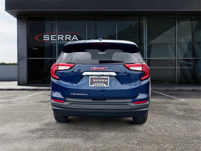 2022 Gmc Terrain SLE photo 4