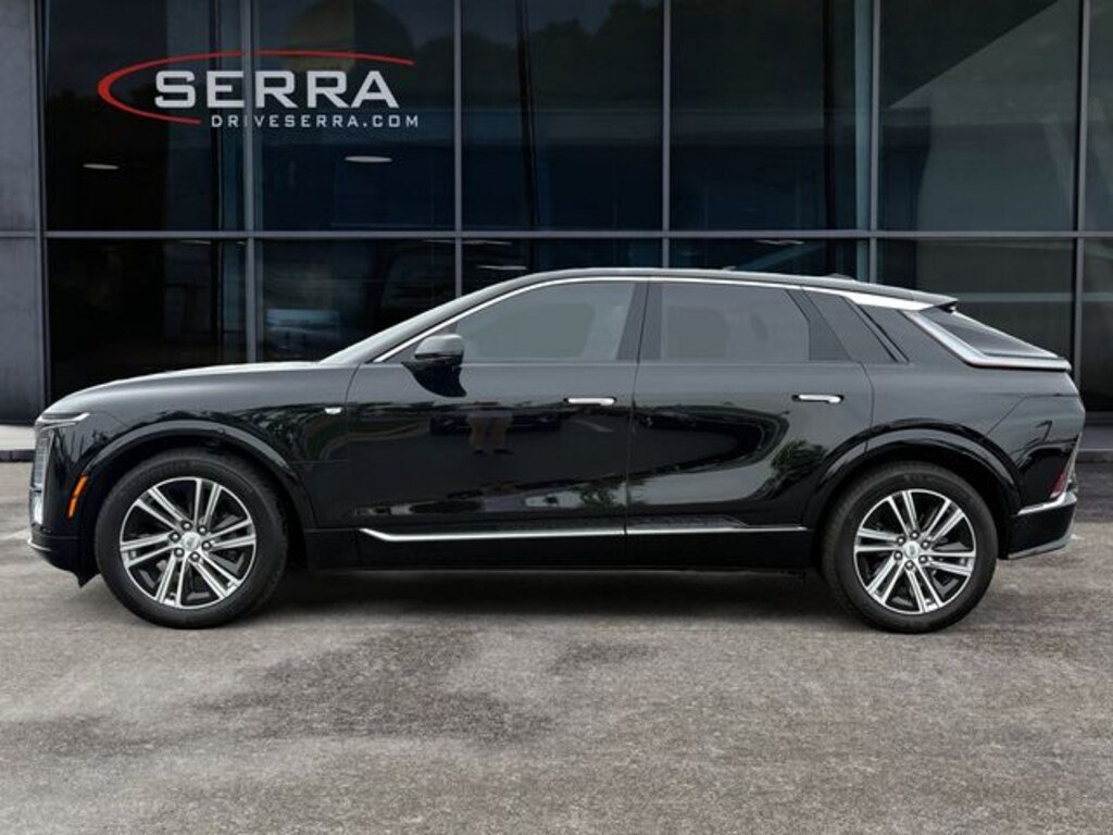 Certified 2024 CADILLAC LYRIQ Luxury SUV