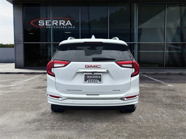 2022 Gmc Terrain Denali photo 3