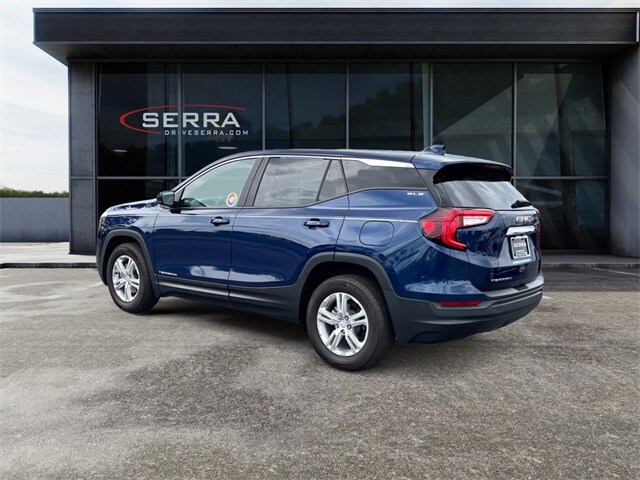 2022 Gmc Terrain SLE photo 3