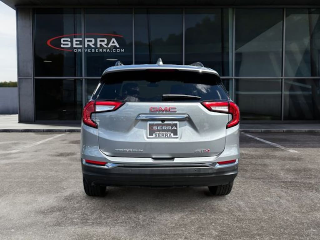 Used 2024 GMC Terrain AT4 SUV