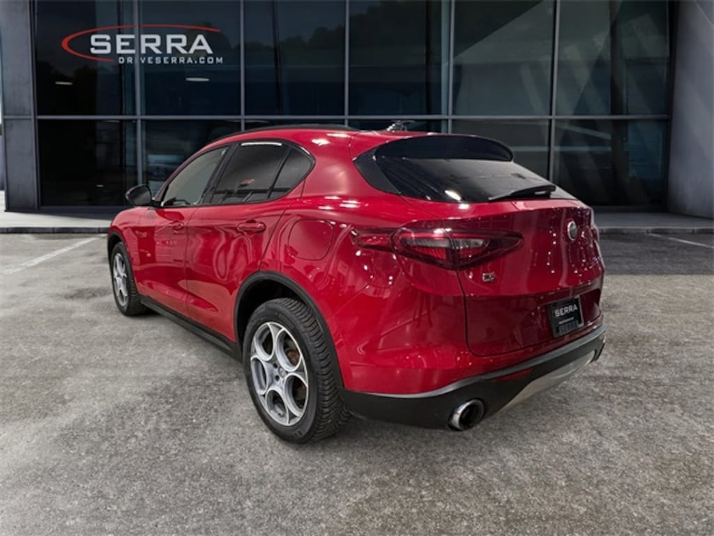 Used 2018 Alfa Romeo Stelvio SUV