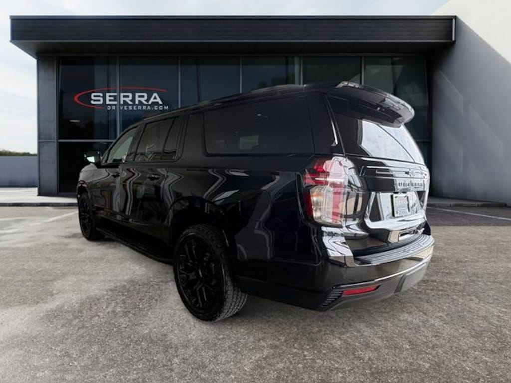 Used 2023 Chevrolet Suburban RST SUV