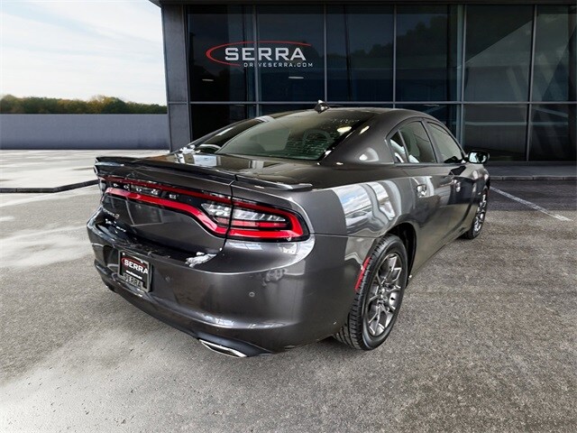 2018 Dodge Charger GT photo 4