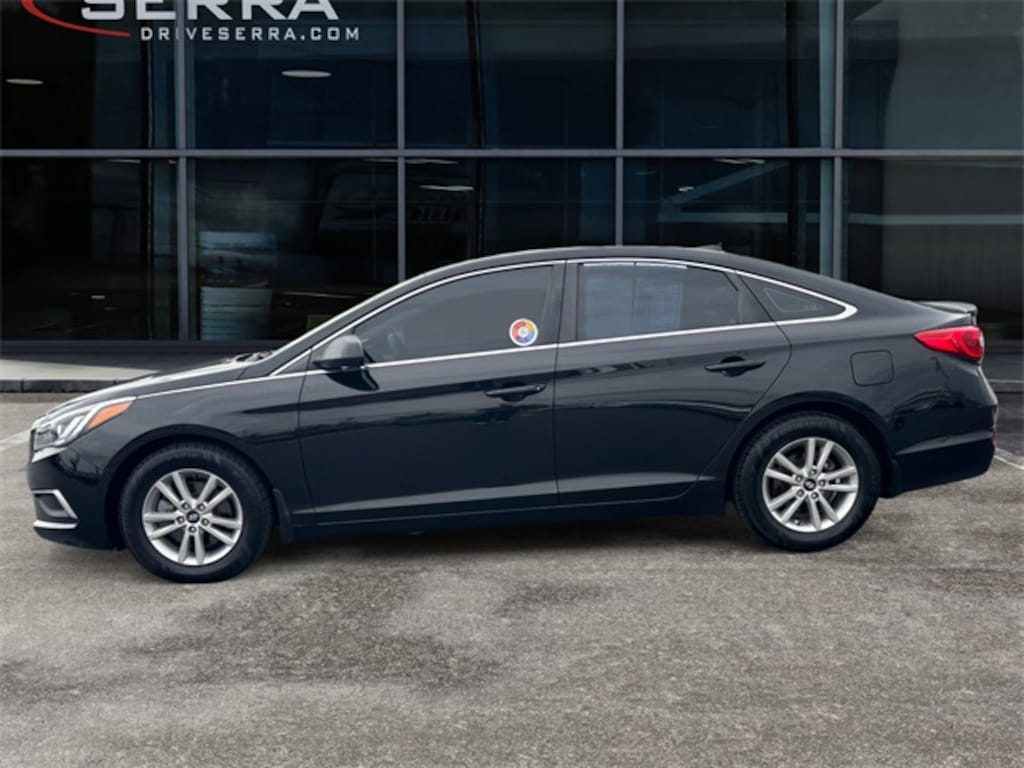 Used 2016 Hyundai Sonata SE Sedan