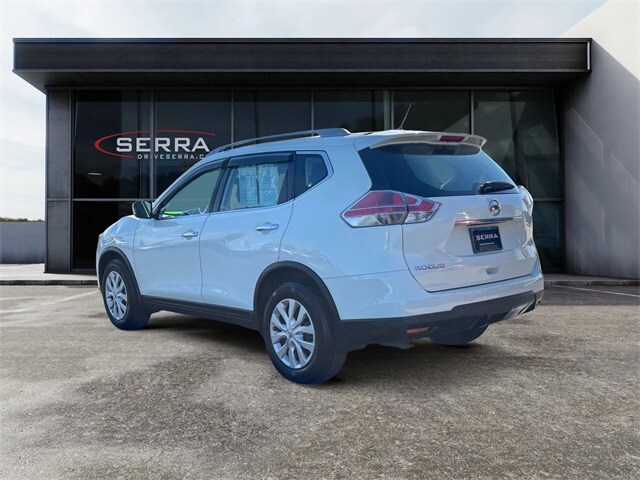 2016 Nissan Rogue S photo 3