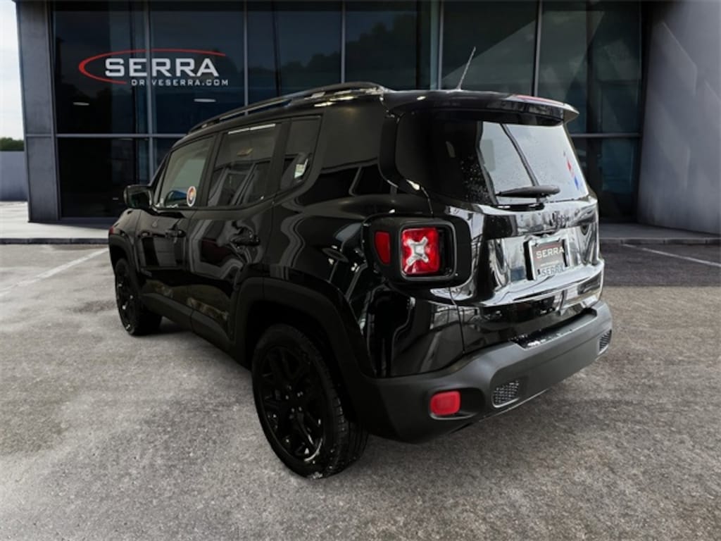 Used 2017 Jeep Renegade Latitude 4x4 SUV