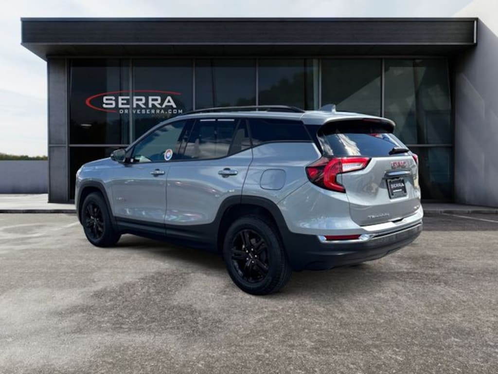 Used 2024 GMC Terrain AT4 SUV