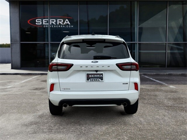 2023 Ford Escape ST-Line Select photo 3