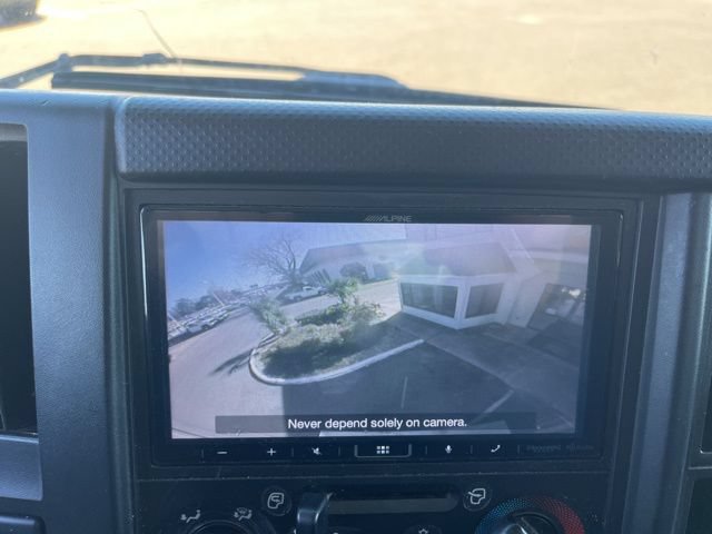 2024 Isuzu NPR HD - Photo 18