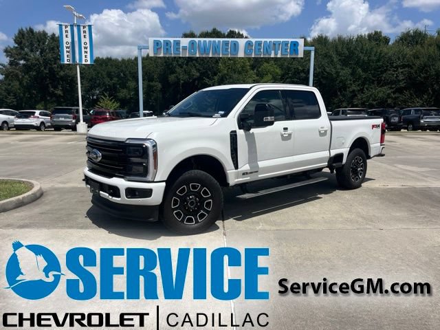 2025 Ford F-350 Super Duty Platinum