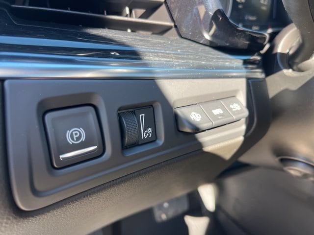 2026 Cadillac XT5 Premium Luxury - Photo 18