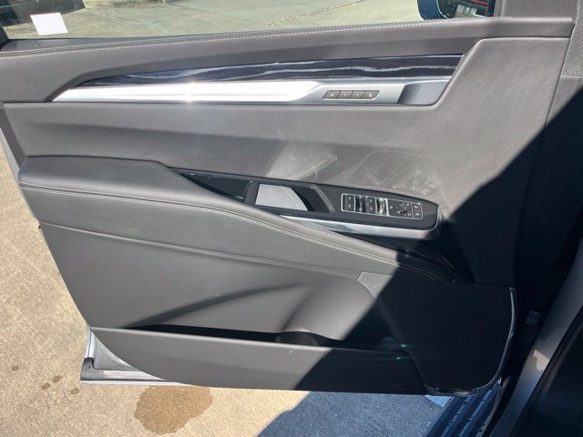 2027 Cadillac Escalade Sport - Photo 14