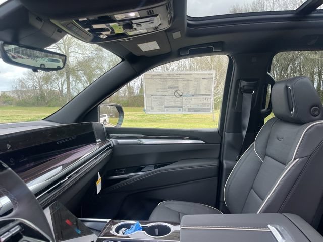 2026 Cadillac Escalade ESV Luxury - Photo 18