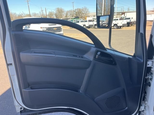 2024 Isuzu NPR HD - Photo 12