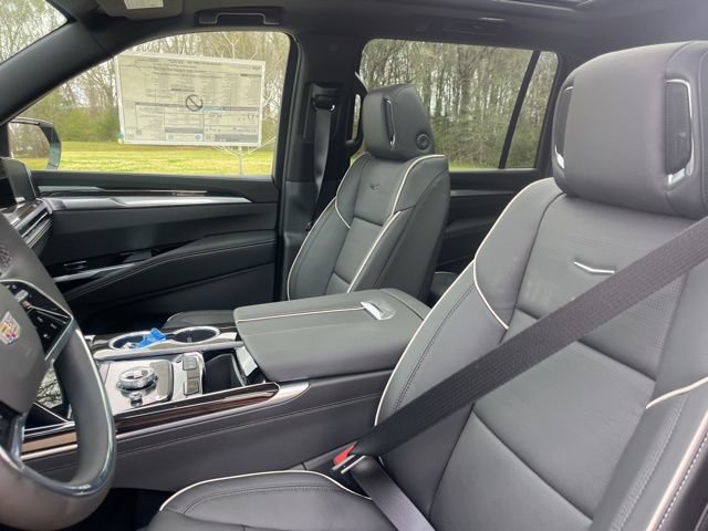 2026 Cadillac Escalade ESV Luxury - Photo 17