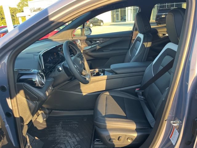 2025 Chevrolet Blazer EV LT - Photo 16