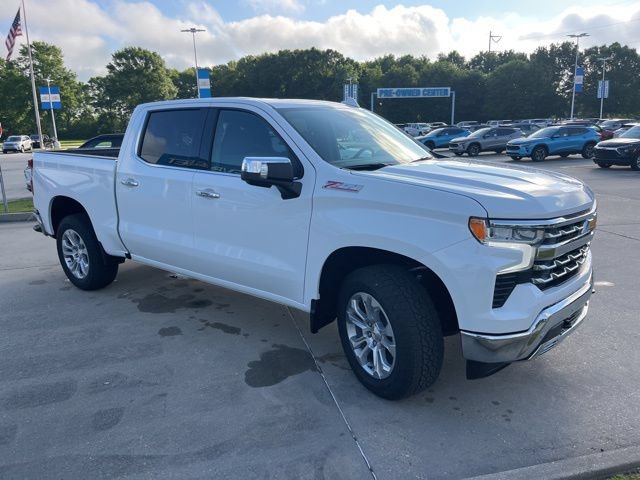 2026 Chevrolet Silverado 1500 LTZ - Photo 13
