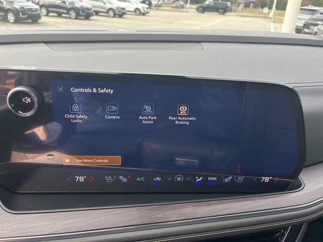2026 Chevrolet Suburban Premier - Photo 36