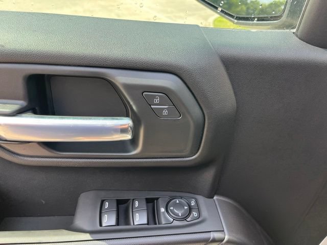 2026 Chevrolet Silverado 1500 Custom - Photo 16
