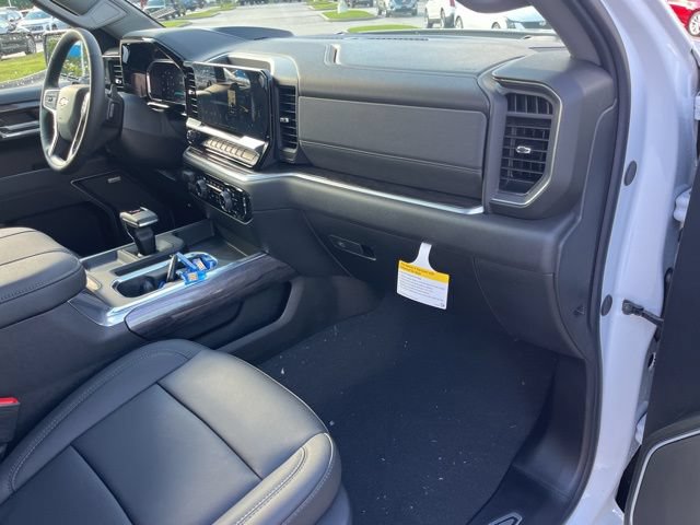 2026 Chevrolet Silverado 1500 LTZ - Photo 46