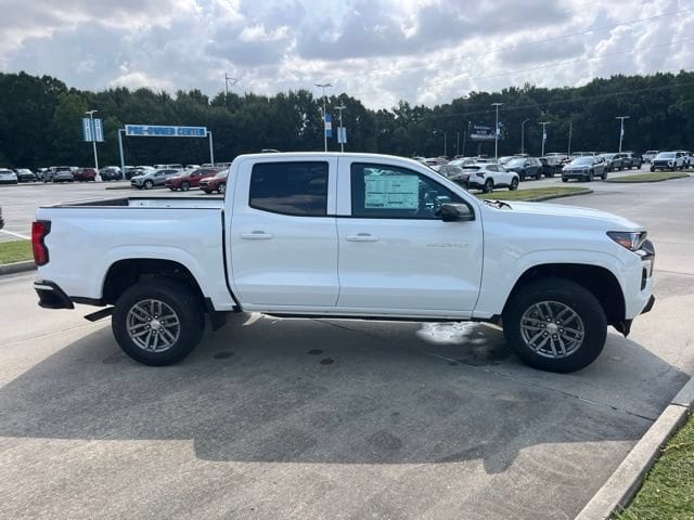 2026 Chevrolet Colorado LT - Photo 9