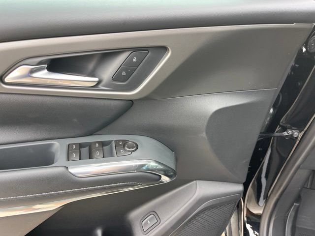 2027 Chevrolet Traverse LT - Photo 15
