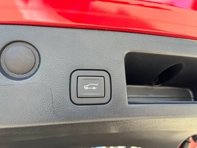 2027 Chevrolet Equinox LT - Photo 7