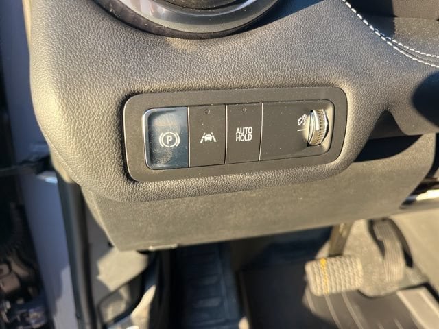 2025 Chevrolet Blazer EV LT - Photo 17