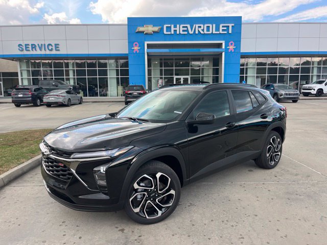 2026 Chevrolet Trax RS - Photo 2