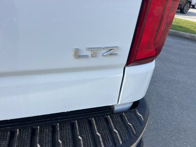 2026 Chevrolet Silverado 1500 LTZ - Photo 10