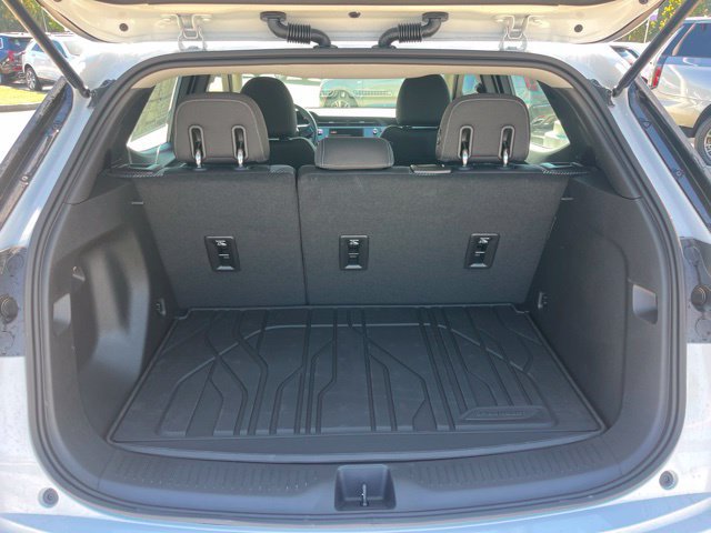 2027 Chevrolet Bolt LT - Photo 6