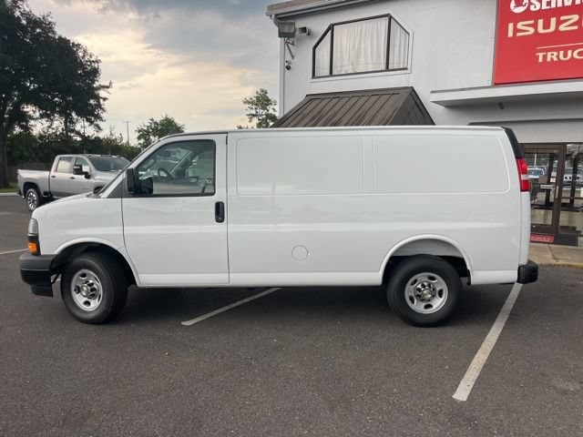 2025 Chevrolet Express Cargo Work Van - Photo 3