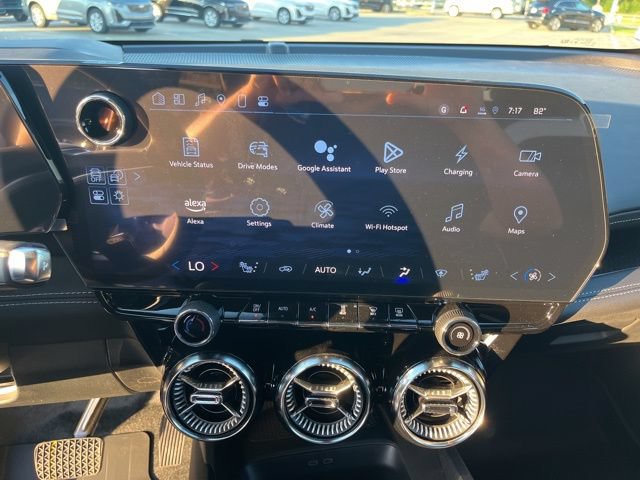 2025 Chevrolet Blazer EV LT - Photo 24