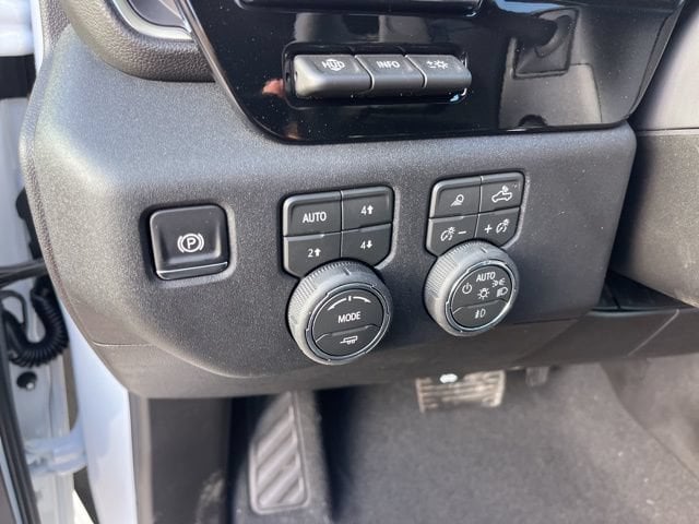 2026 Chevrolet Silverado 1500 LTZ - Photo 21