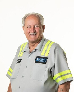 Staff member Larry Boutin from ID_133bf7