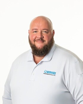 Staff member Brad Vice from ID_7bd612