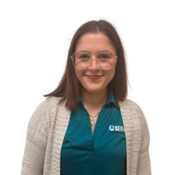 Staff member Kate Fuselier from ID_302b26