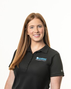 Staff member Annie Angers from ID_7bd612