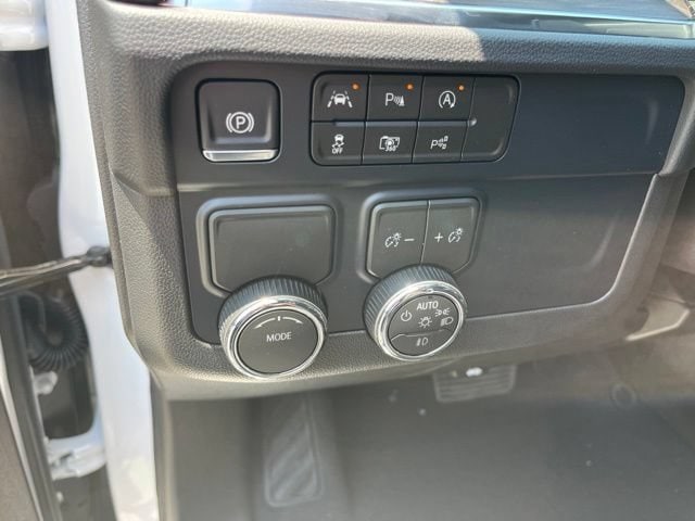 2026 Chevrolet Tahoe LT - Photo 19