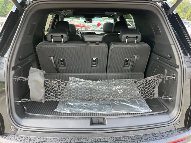 2027 Chevrolet Traverse LT - Photo 6
