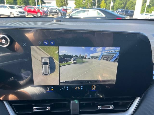 2027 Chevrolet Equinox LT - Photo 28
