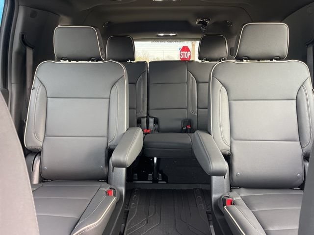 2026 Chevrolet Suburban Premier - Photo 43