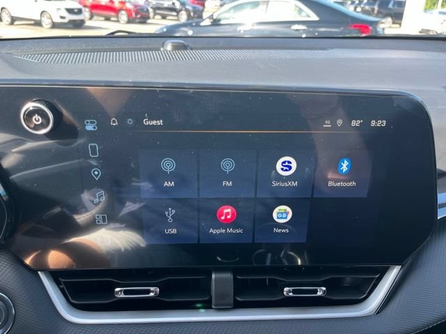 2027 Chevrolet Equinox LT - Photo 33
