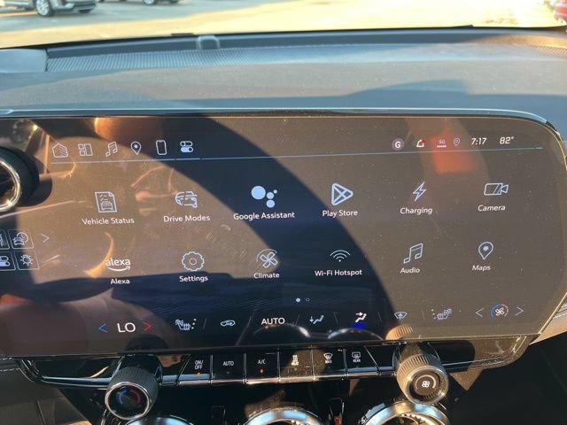 2025 Chevrolet Blazer EV LT - Photo 35