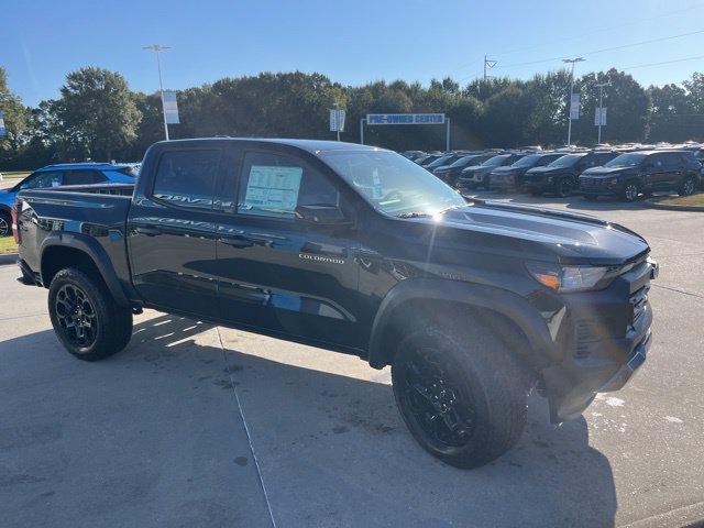 2026 Chevrolet Colorado Trail Boss - Photo 11